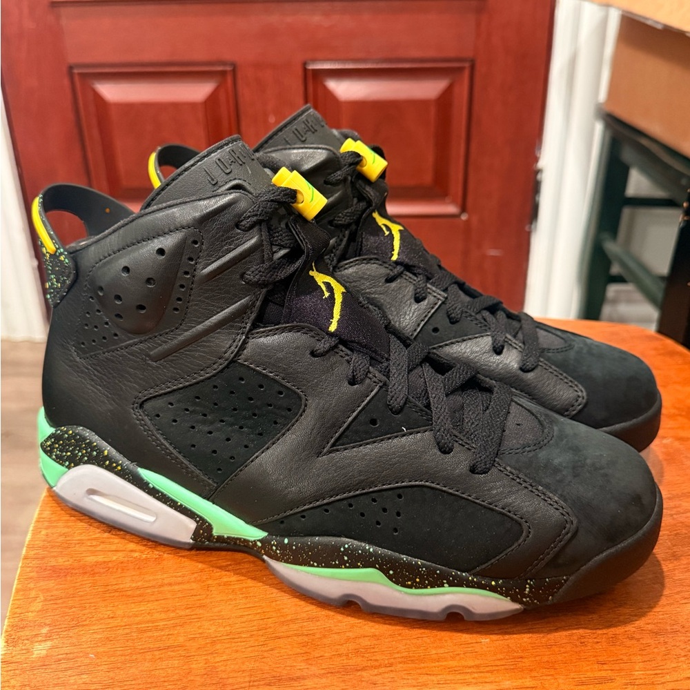 Jordan 6 Retro Brazil World Cup 9.5 men. New *no box*
688446-020